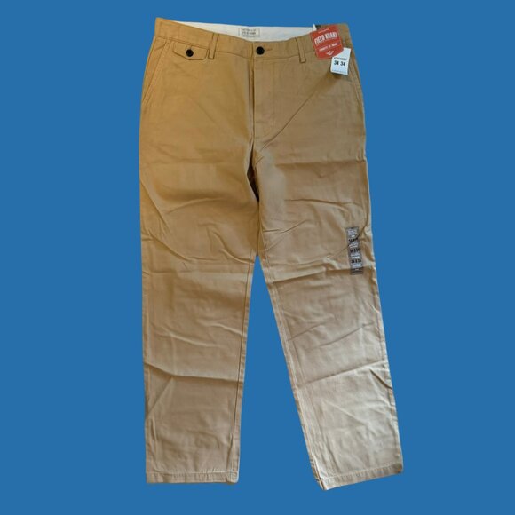 NWT Dockers Field Khaki Gold Size 34 x 34 - Picture 1 of 9
